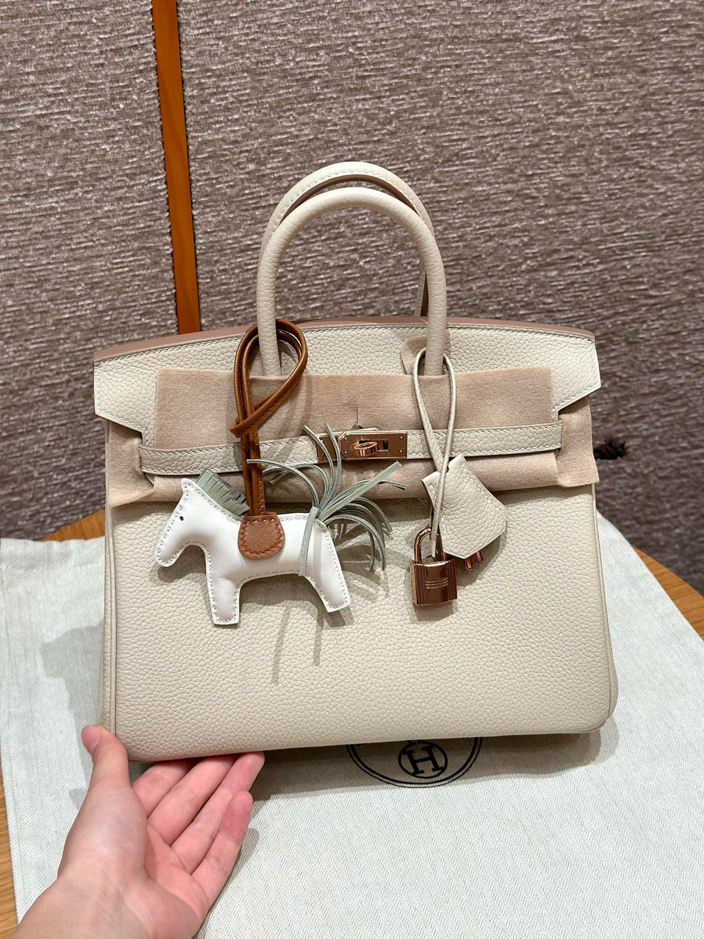 에르메스 Hermes Birkin 25cm Togo 10 Craie/Rose gold