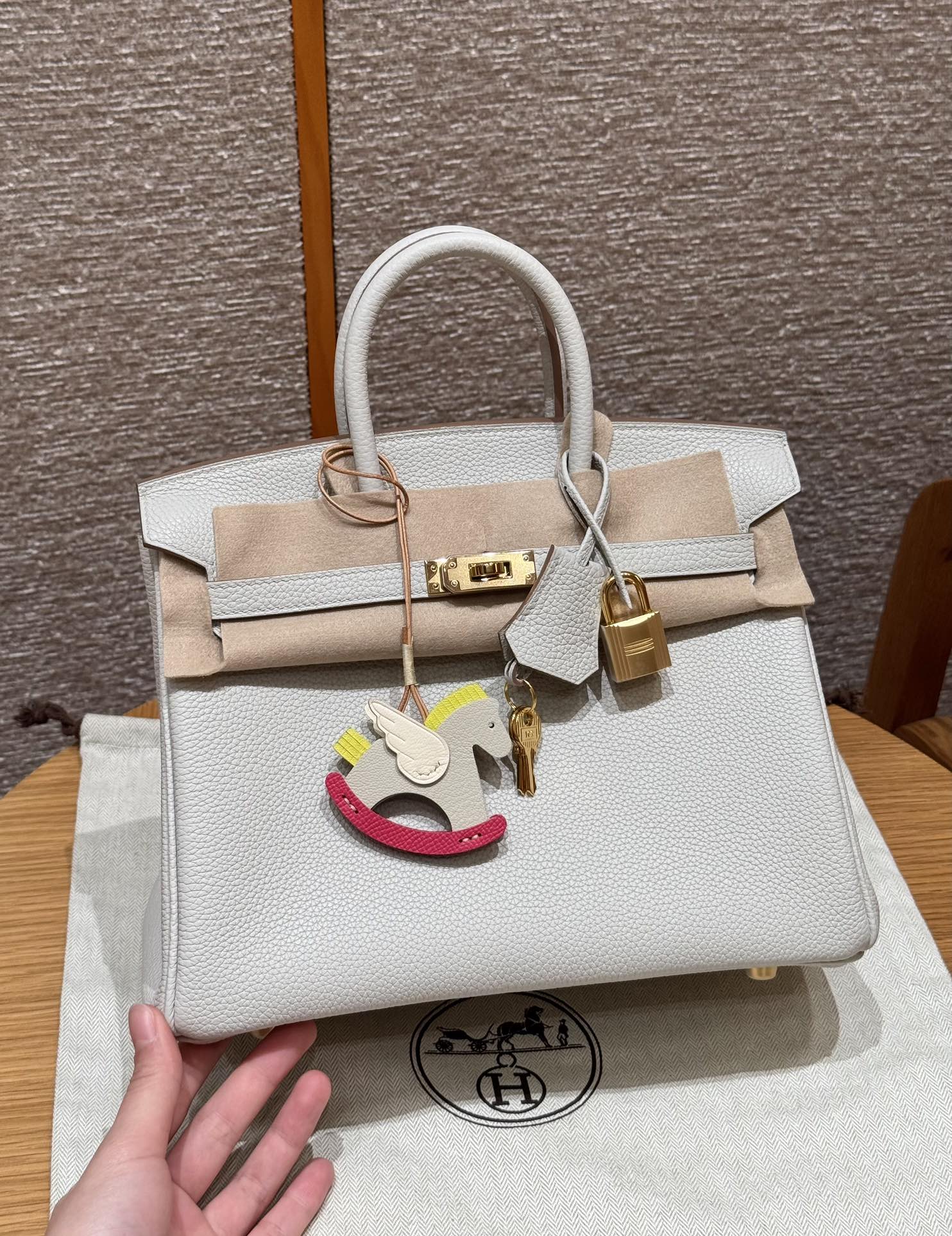 에르메스 Hermes Birkin 25cm Togo M4 Gris pale/gold