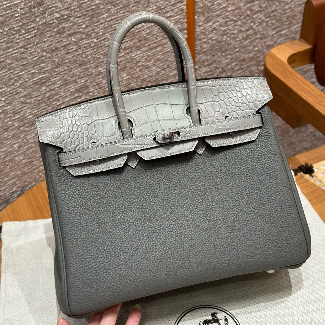 에르메스 Hermes Birkin Touch 25cm Togo and Matte Alligator 0L Gris Mayer and 0W Gris neve/silver