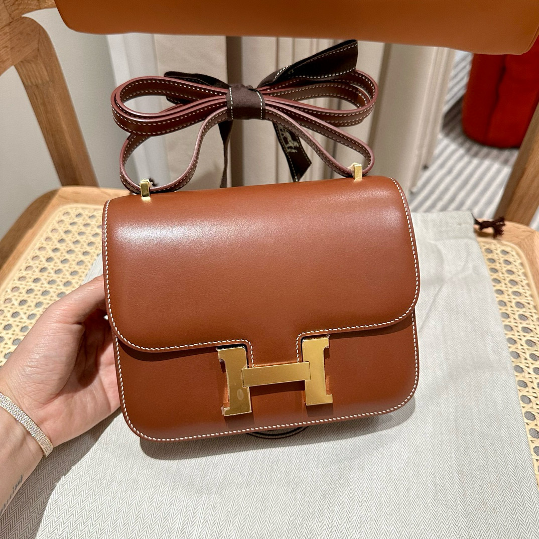 에르메스 Hermes Constance 19cm Barenia 37 Gold/gold
