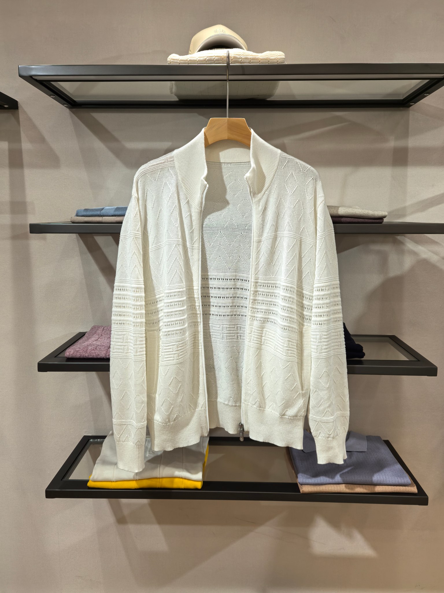 브루넬로 쿠치넬리 Brunello Cucineli 가디건