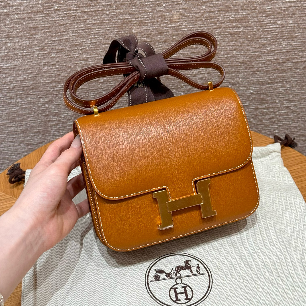 에르메스 Hermes Constance 19cm chèvre 37 Gold/gold