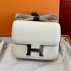 에르메스 Hermes Constance 19cm Epsom 10 Craie/silver