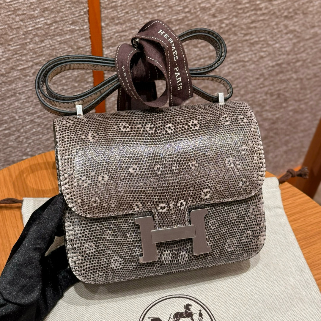 에르메스 Hermes Constance 19cm Lizard 1B Ombre/silver