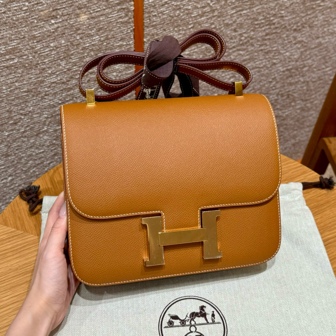 에르메스 Hermes Constance 24cm Epsom 37 Gold/gold