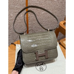 에르메스 Hermes Constance 24cm Bright faced American Alligator 81 Girs Tourerlle/silver