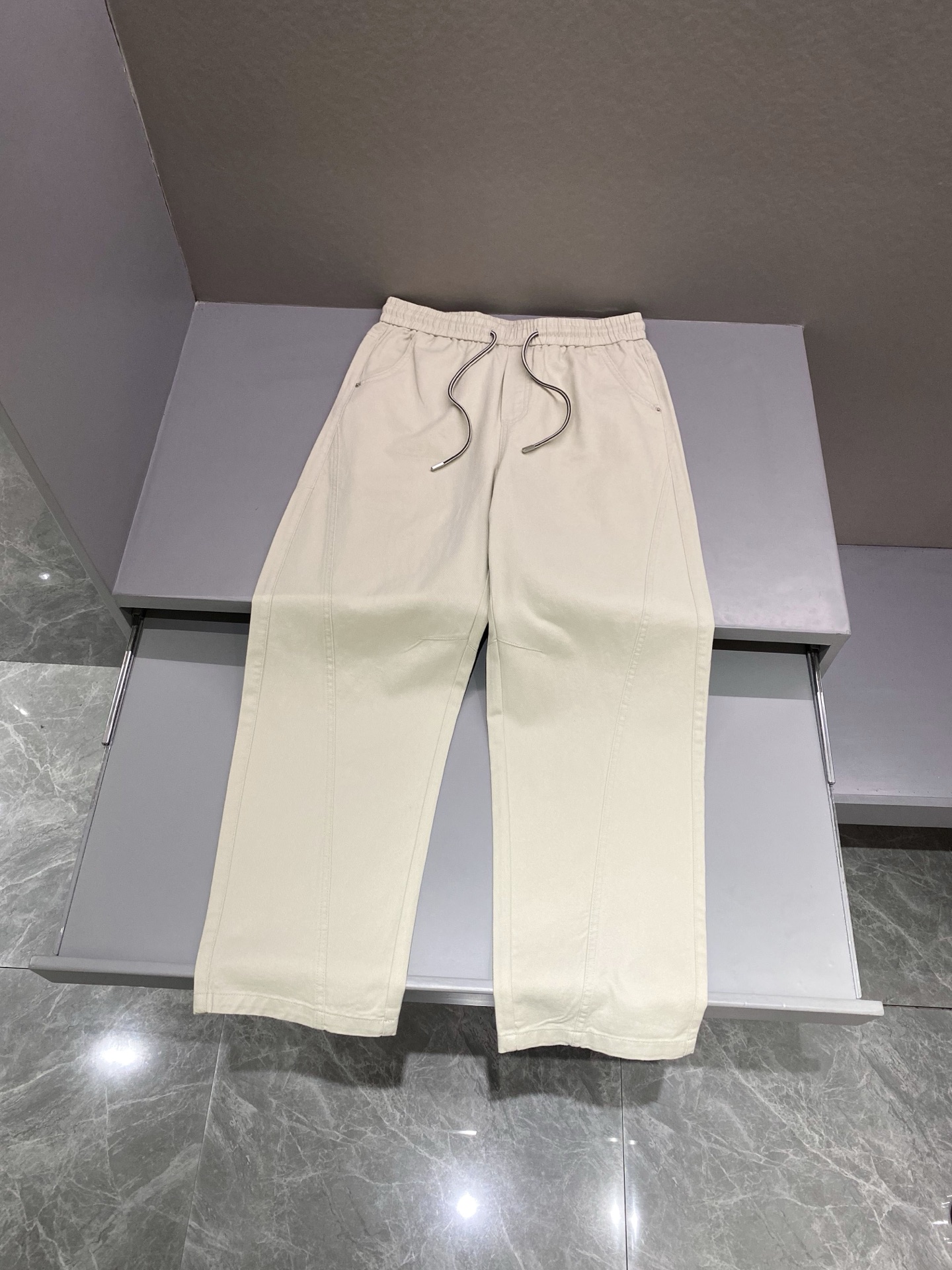 보테가베네타 Bottega Veneta 바지