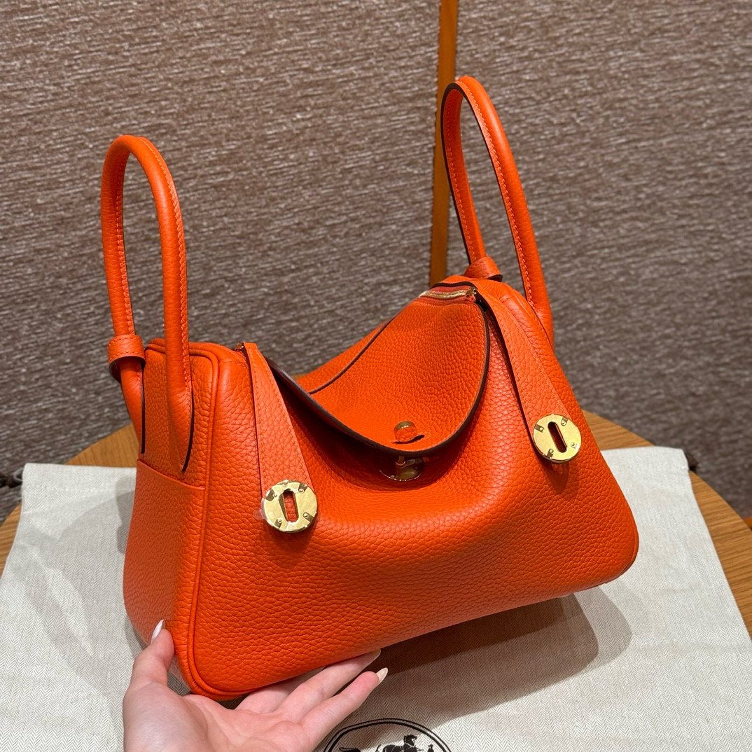 에르메스 Hermes Lindy 26cm Clemence 9J Feu/gold