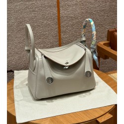 에르메스 Hermes Lindy 30cm Clemence 10 Craie/silver