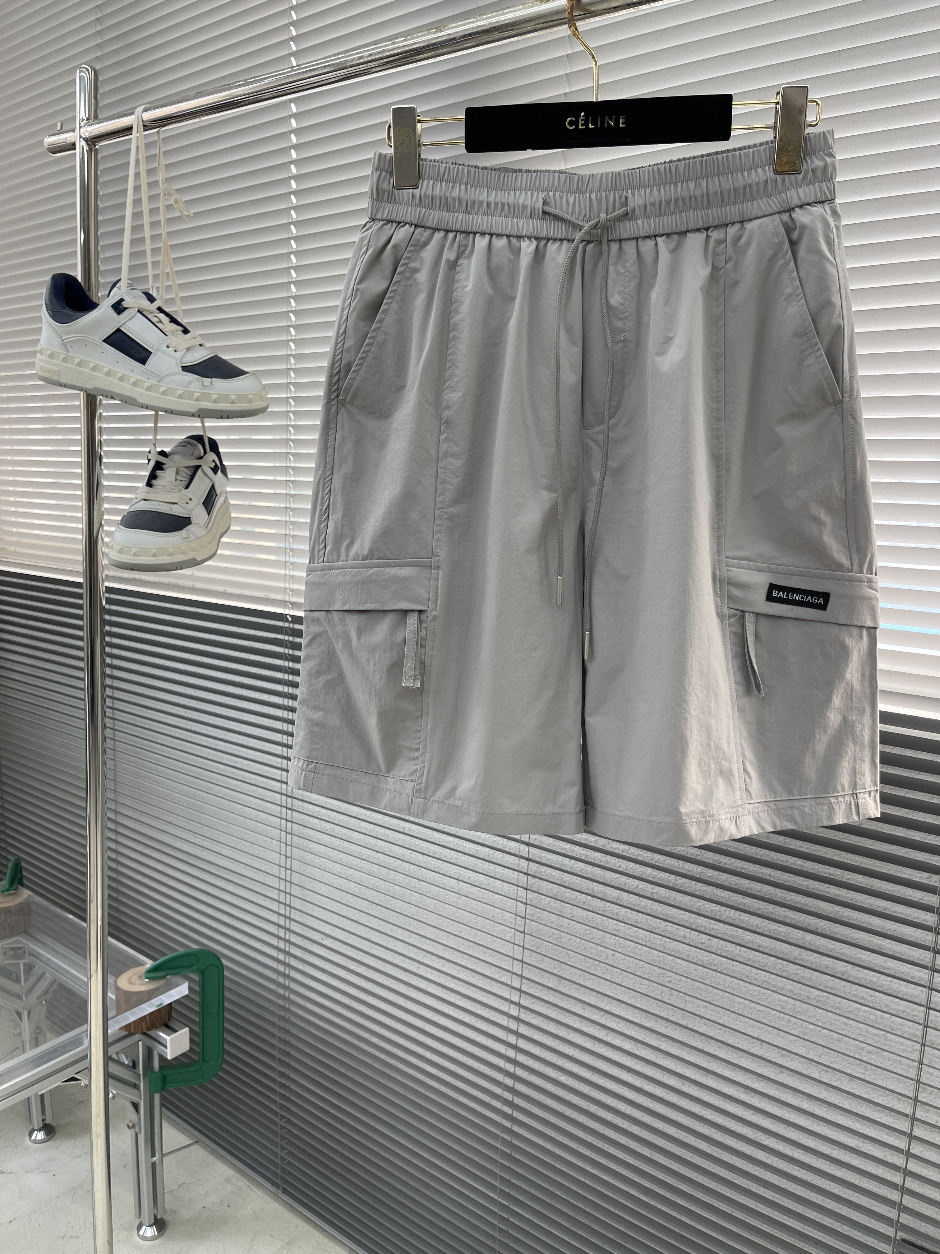 발렌시아가 Balenciaga 반바지