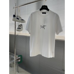 아크테릭스 ARC'TERYX 반팔 티셔츠