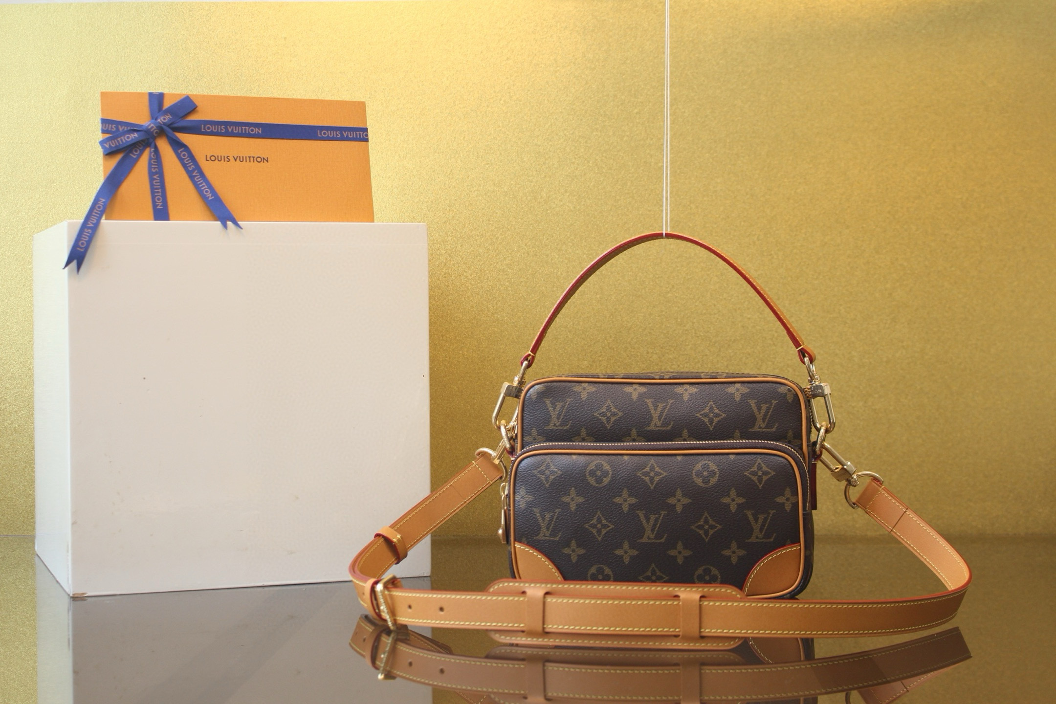 루이비통 Louis Vuitton M14016 NIL G69 Monogram