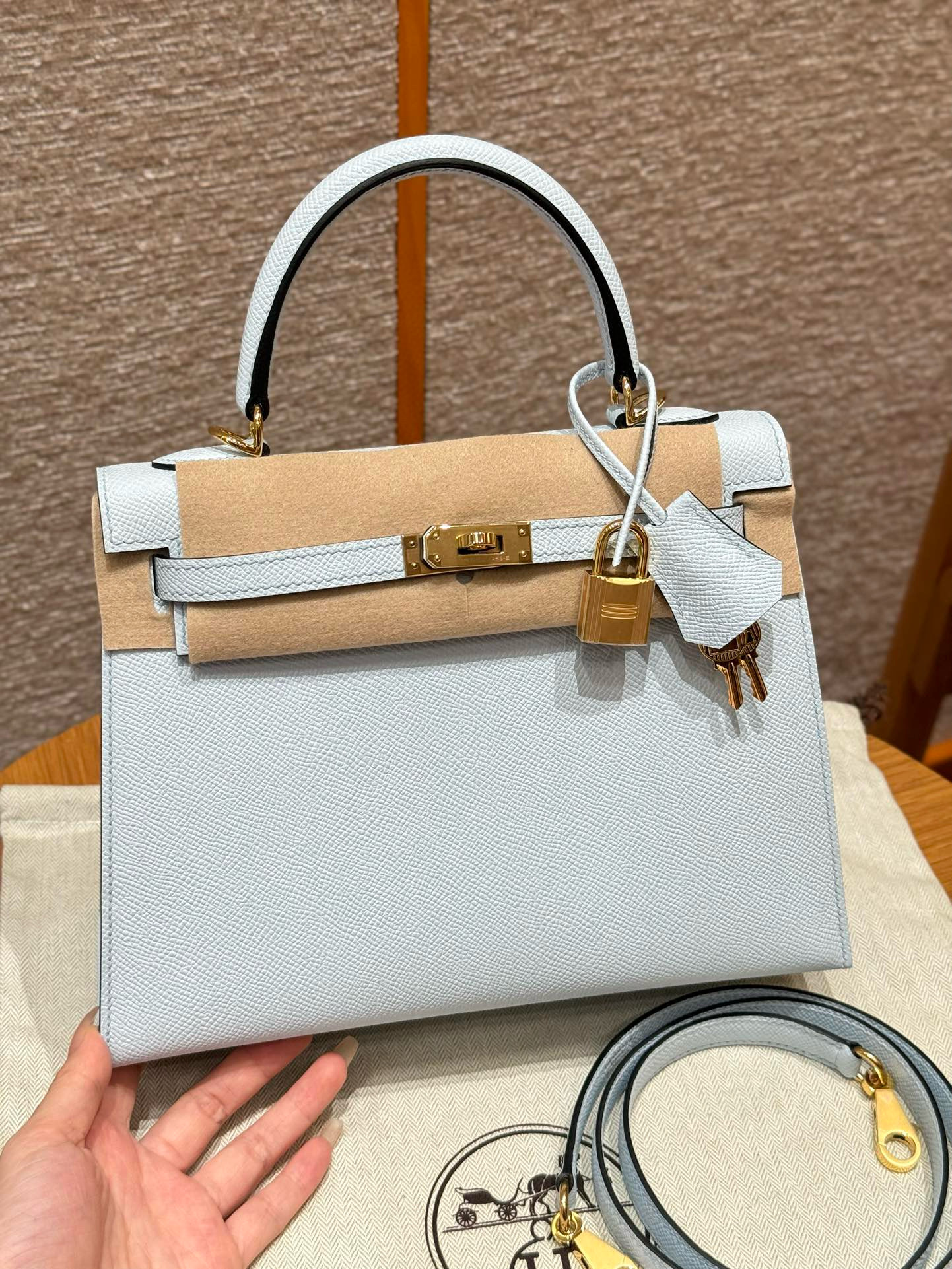 에르메스 Hermes Kelly 25cm Epsom 08 Blue pale/gold