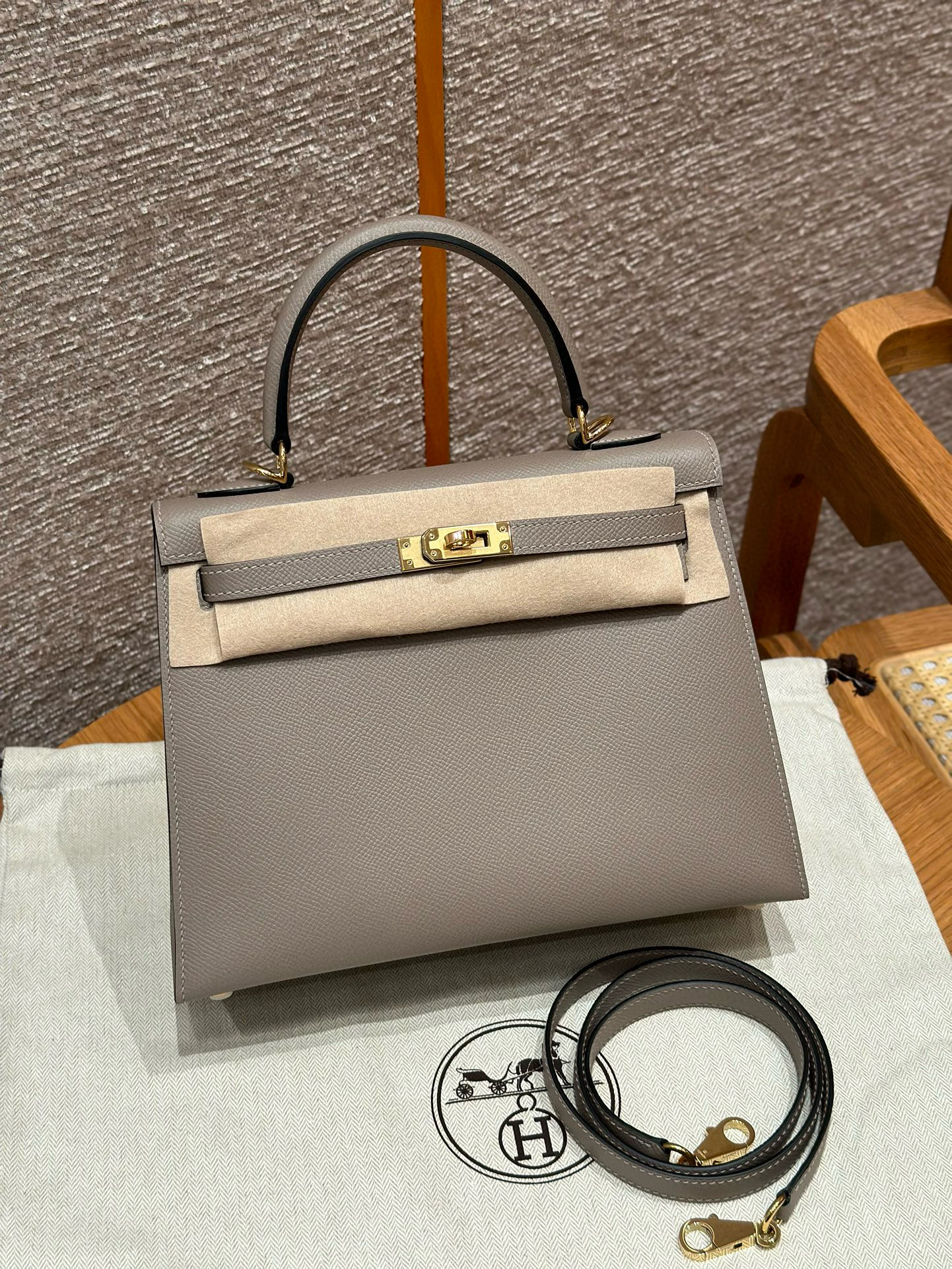 에르메스 Hermes Kelly 25cm Epsom M8 Gris Asphalte/gold