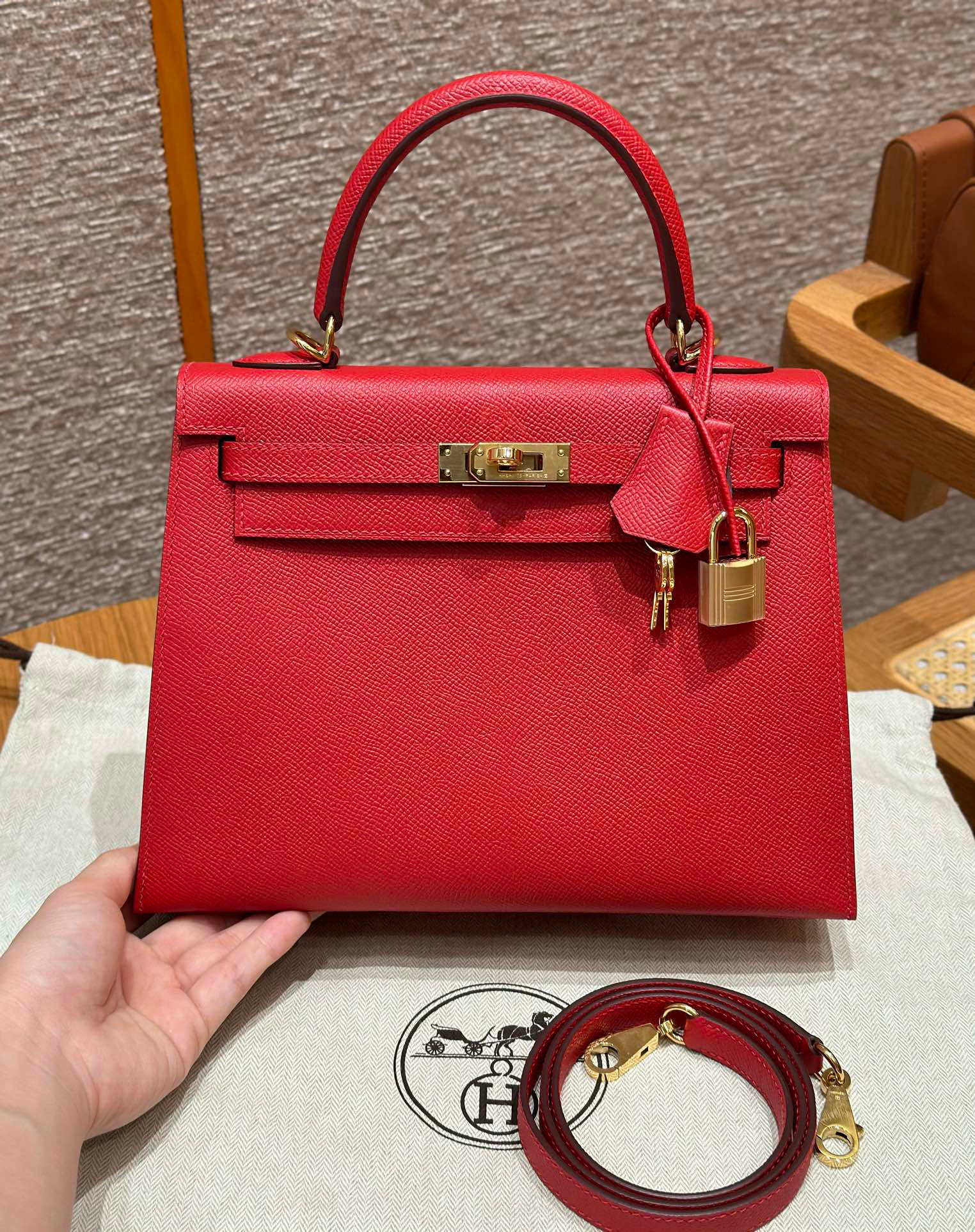 에르메스 Hermes Kelly 25cm Epsom Q5 Rouge casaque/gold
