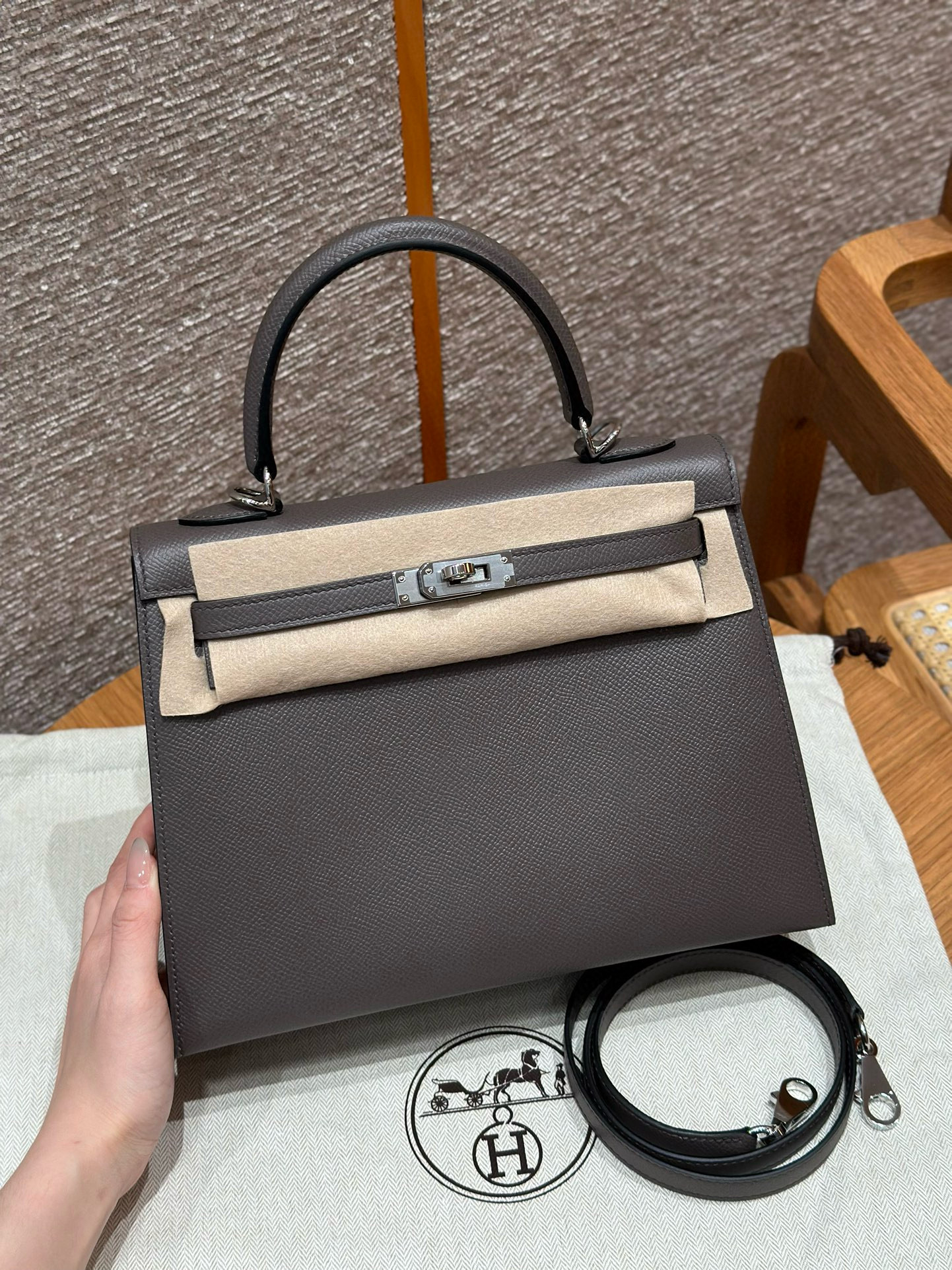 에르메스 Hermes Kelly 28cm Epsom 8F Etain/silver