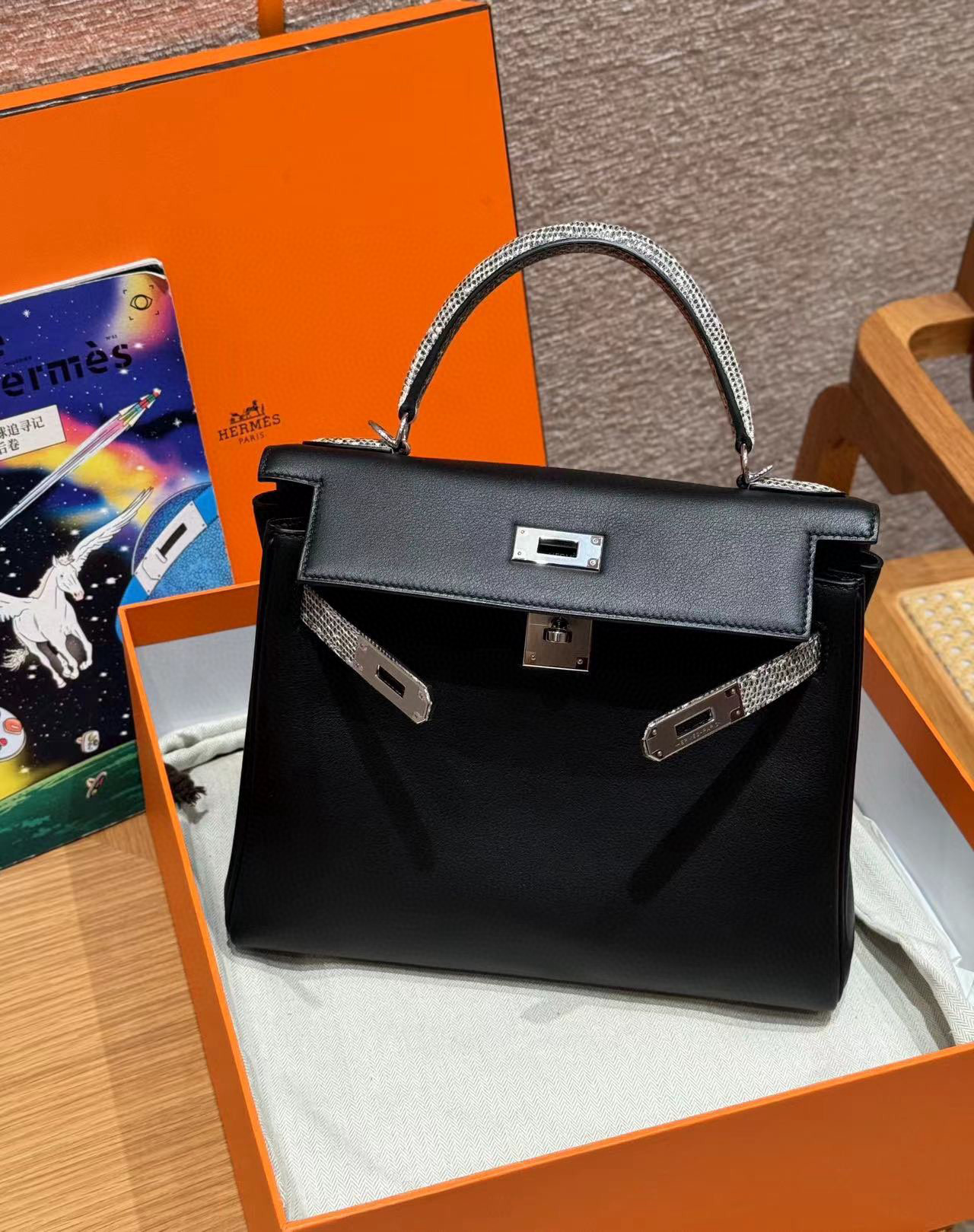 에르메스 Hermes Kelly 28cm Swift and Lizard 89 Noir/silver