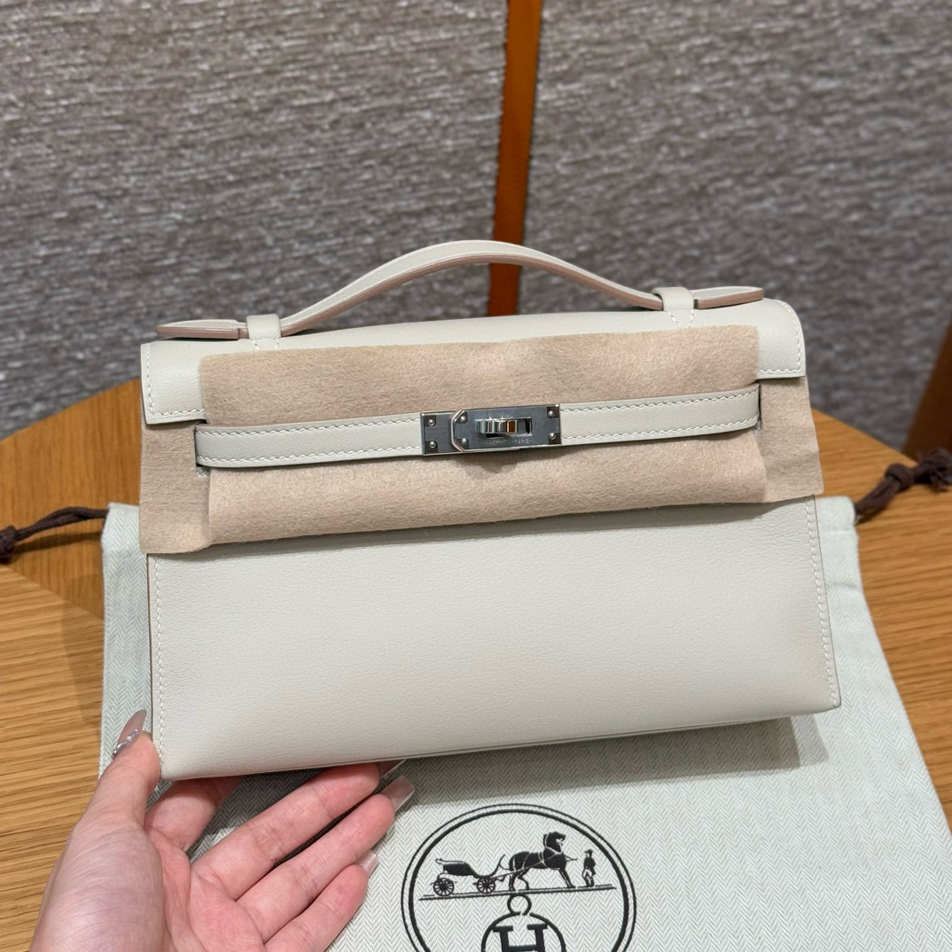 에르메스 Hermes Kelly Pochette 22cm Swift 10 Craie/silver