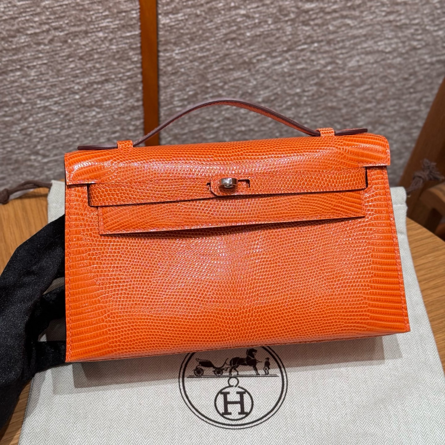 에르메스 Hermes Kelly Pochette 22cm Lizard 93 Orange/silver