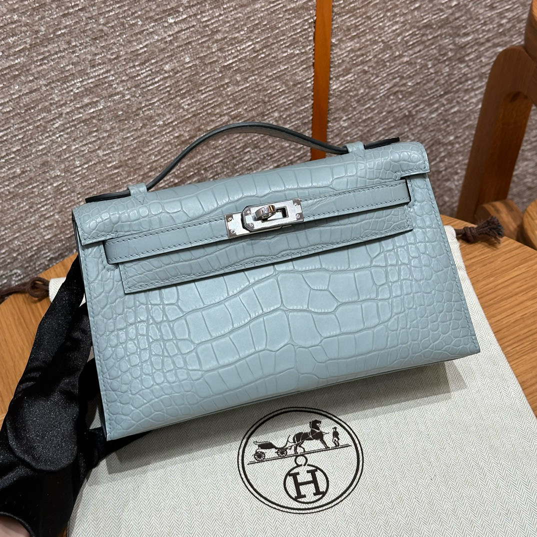 에르메스 Hermes Kelly Pochette 22cm Matte Alligator J7 Blue Lin/silver