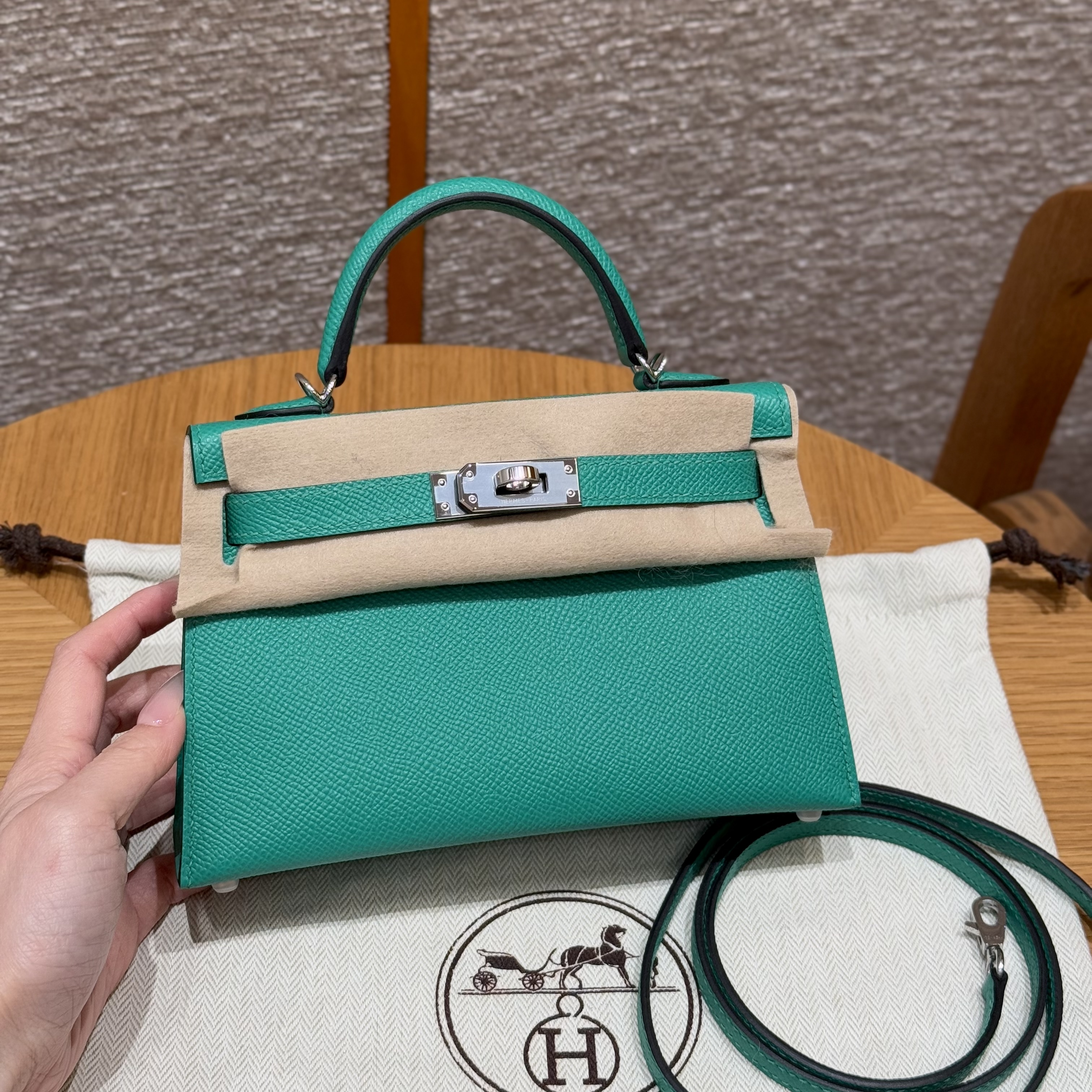 에르메스 Hermes Mini Kelly 19cm Epsom O6 Vert jade/silver