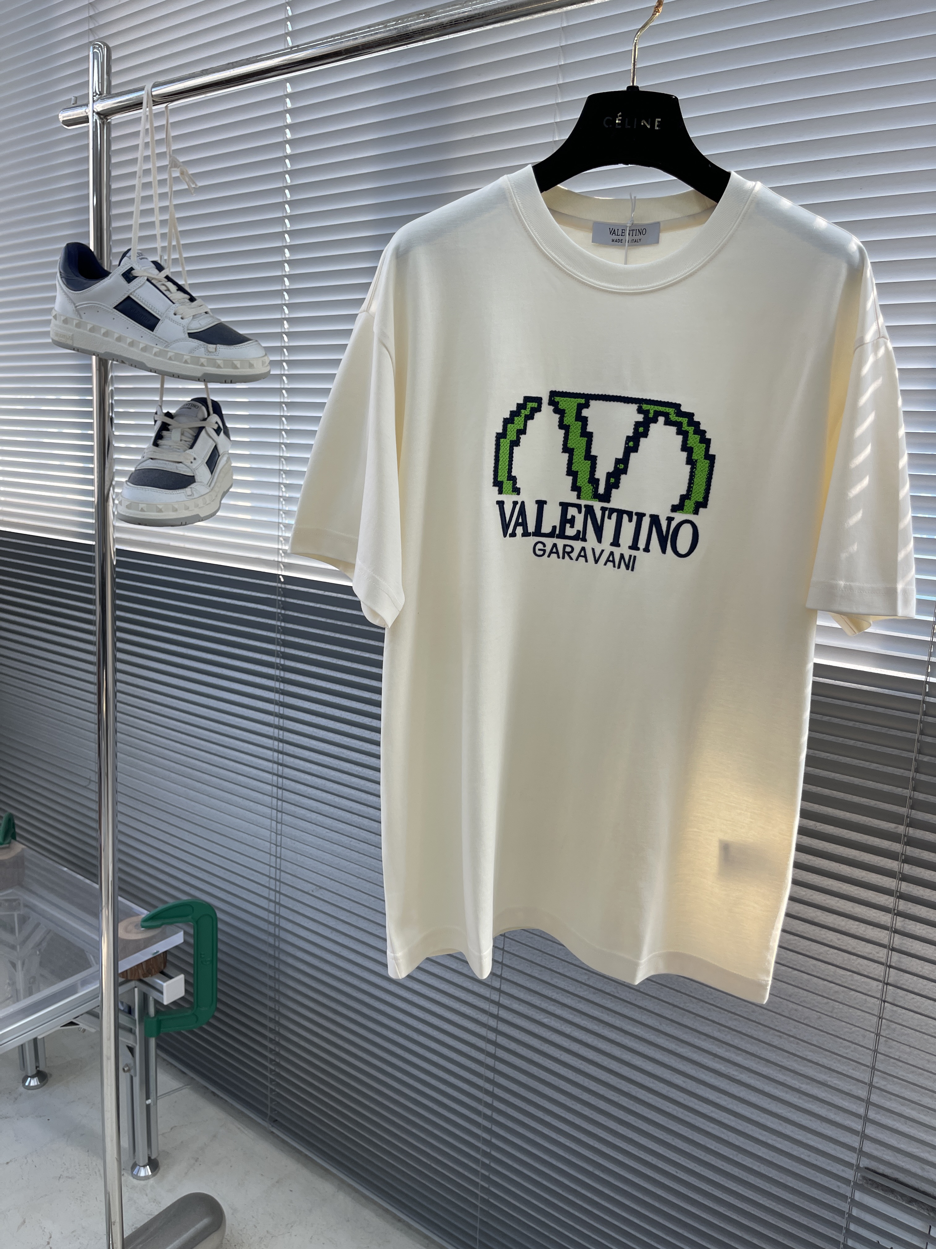 발렌티노 Valentino 반팔 티셔츠