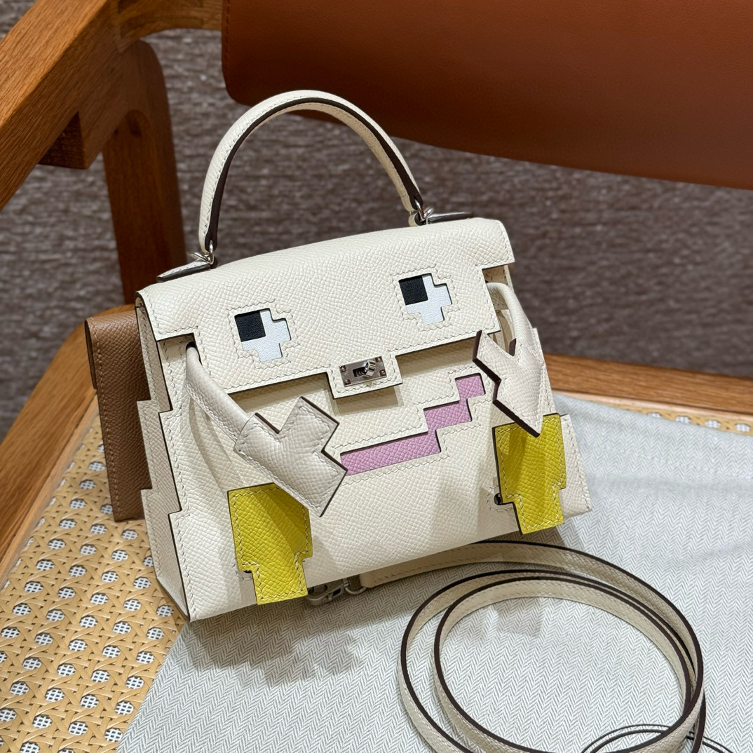 에르메스 Hermes Kelly Doll picto 16.5cm Epsom i2 Nata and chai/sliver