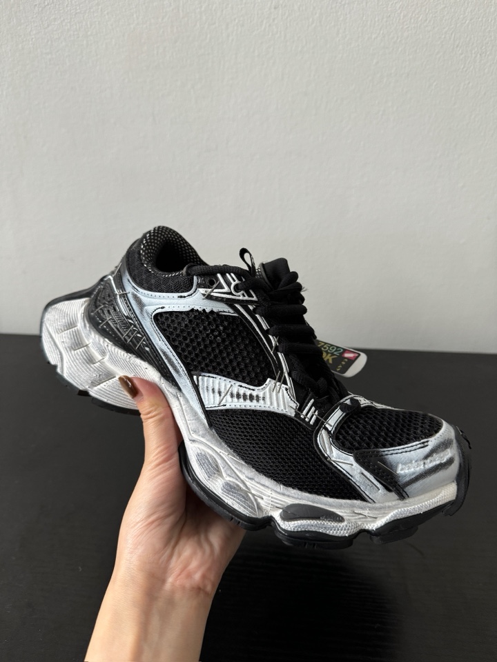 발렌시아가 Balenciaga 스니커즈