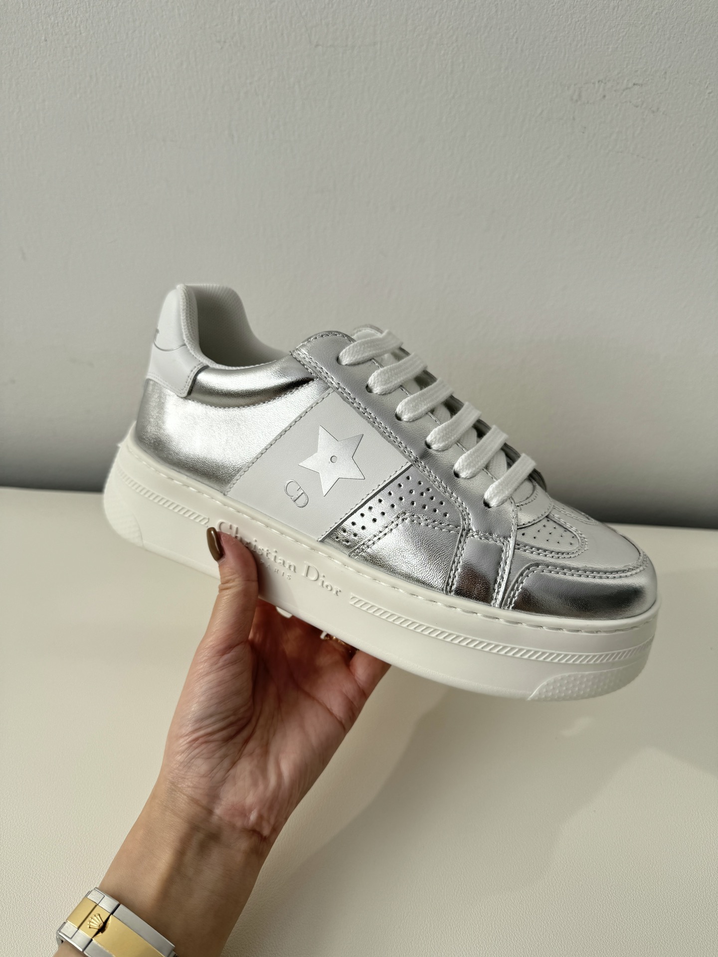 디올 Dior 스니커즈