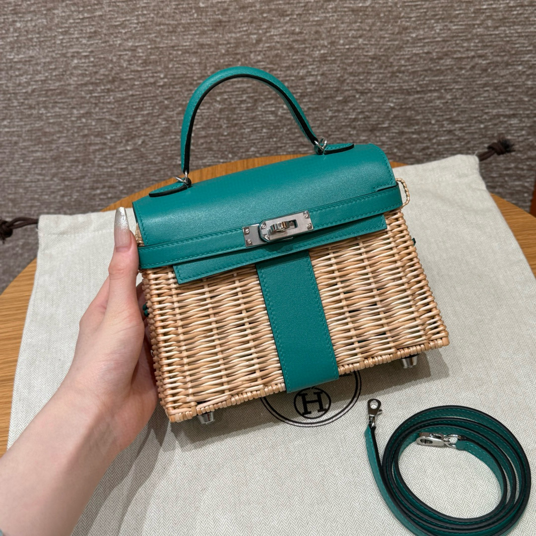 에르메스 Hermes Kelly Picnic 20cm Swift U1 Vert verone/silver
