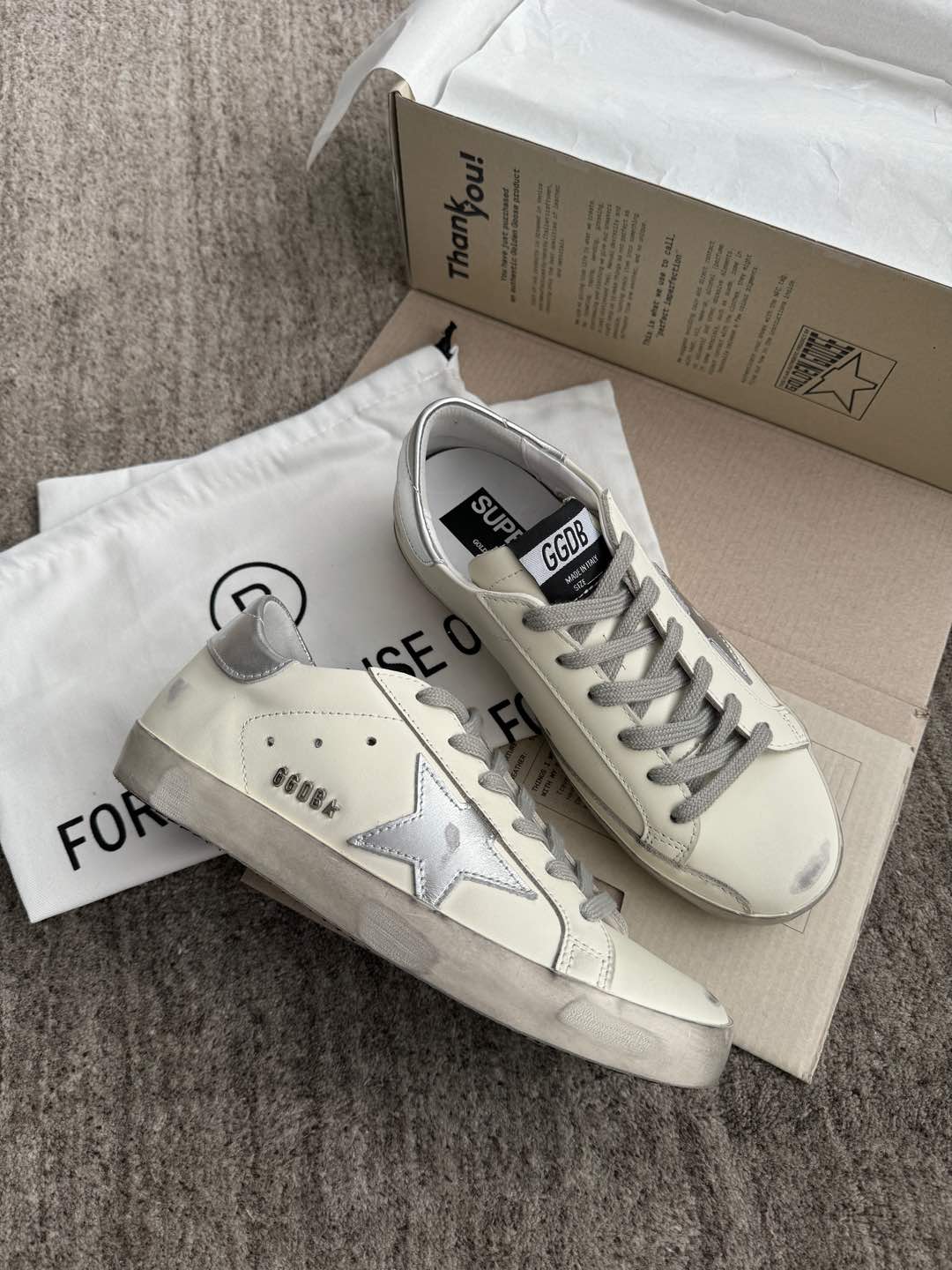 골든구스 Golden Goose 스니커즈