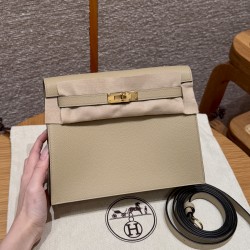 에르메스 Hermes Kelly danse 22cm evercolor S2 Trench/gold