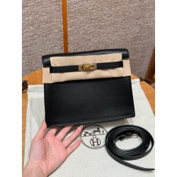 에르메스 Hermes Kelly danse 22cm swift 89 Noir/gold