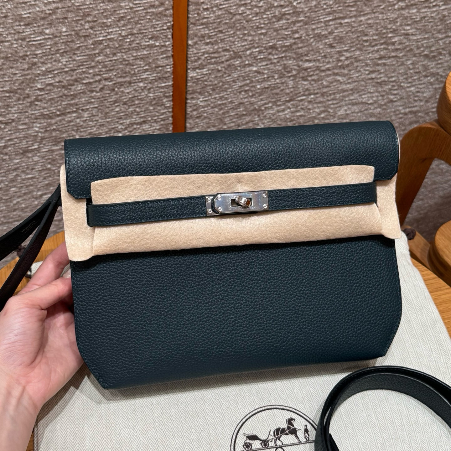 에르메스 Hermes kelly depeches 25cm Togo W0 vert bosphore/silver