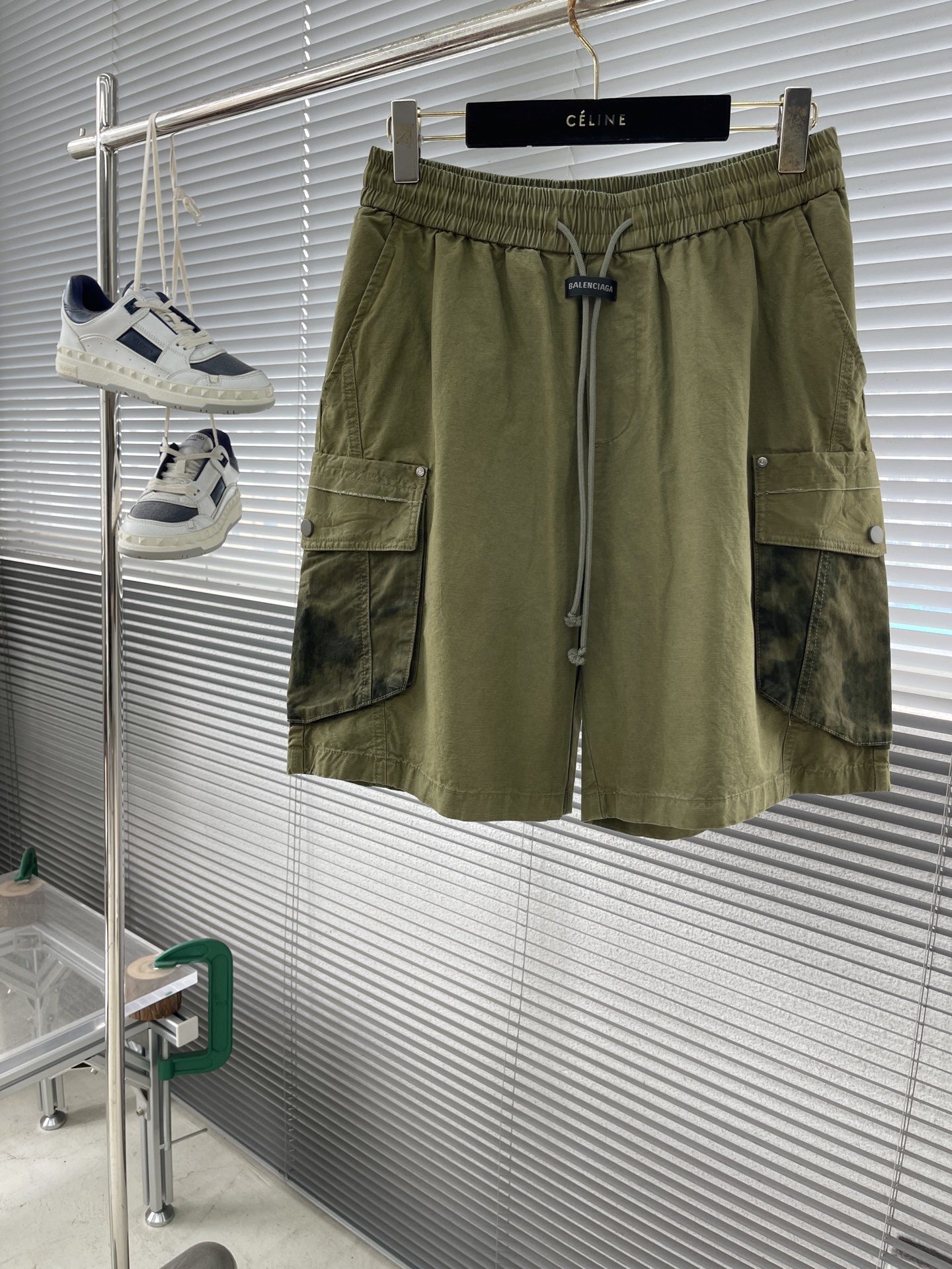 발렌시아가 Balenciaga 반바지