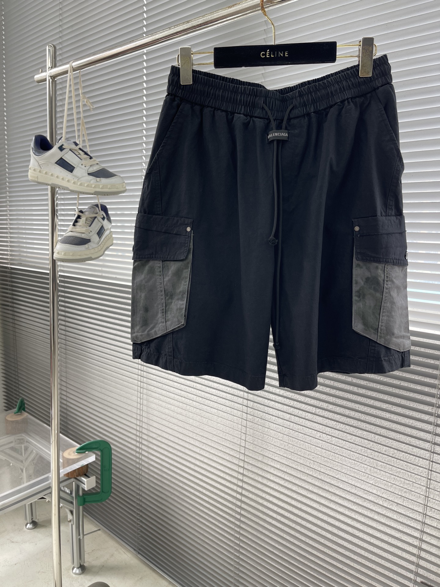 발렌시아가 Balenciaga 반바지