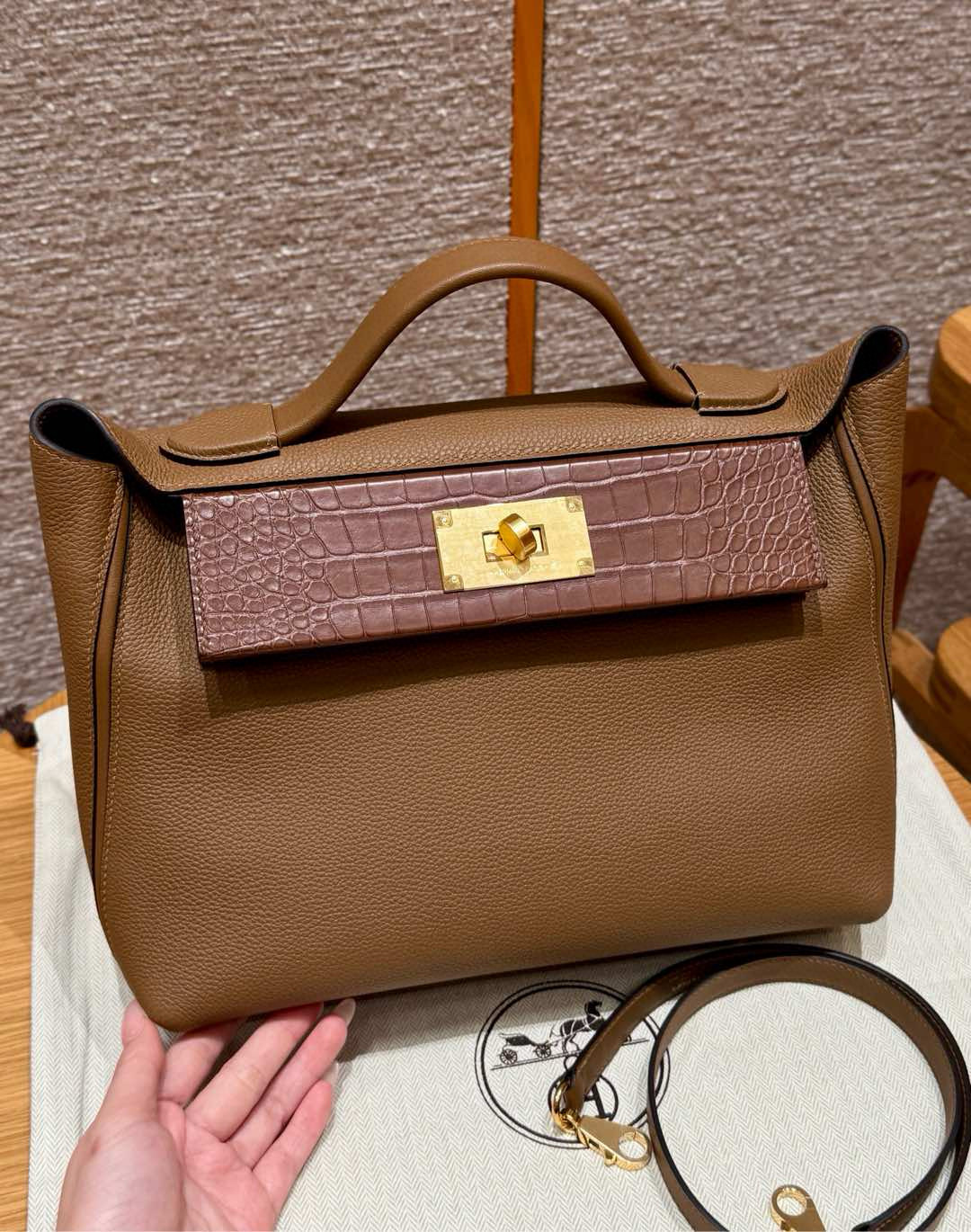 에르메스 Hermes Kelly 2424 29cm Togo 3G Alezan/gold