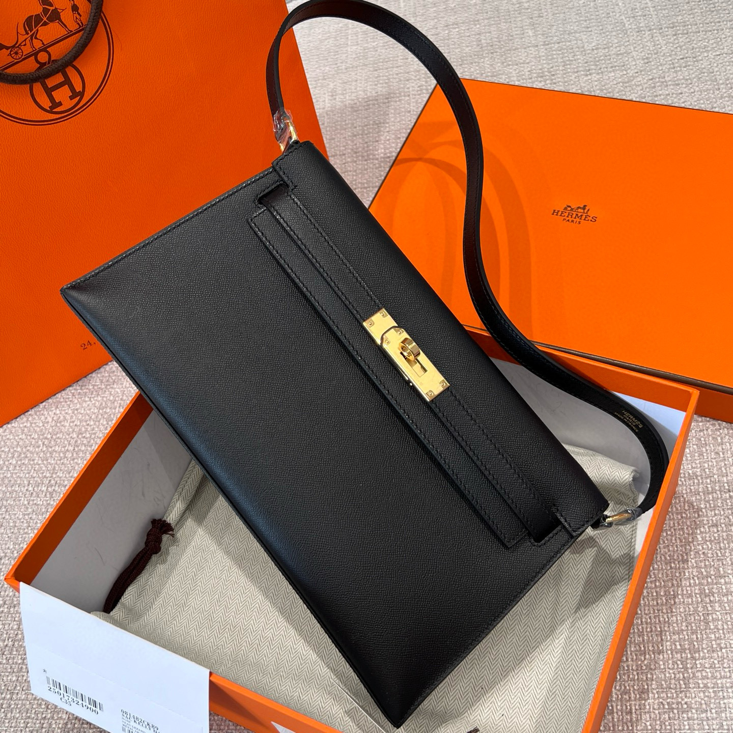 에르메스 Hermes Kelly elan Germany Leather 89 Noir/gold