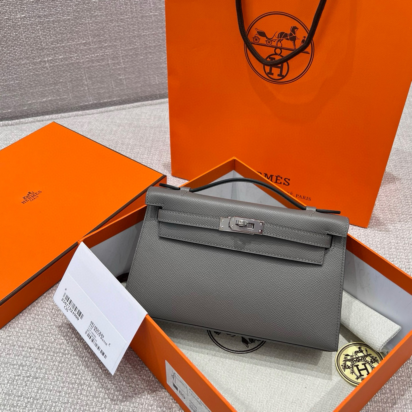 에르메스 Hermes Kelly Pochette Epsom 0L Girs Meyer/silver