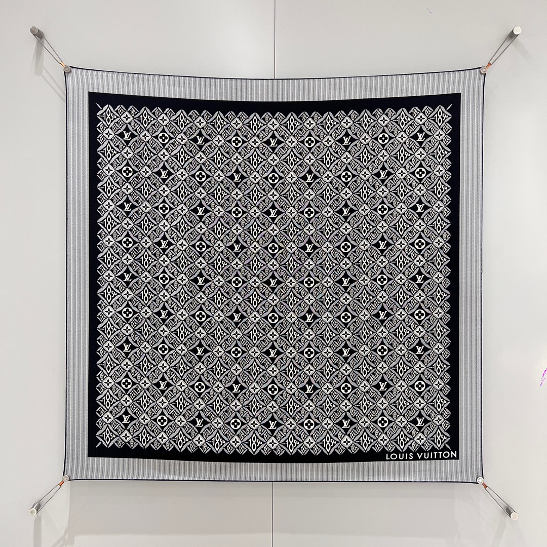 루이비통 Louis Vuitton Since 1854 스커프 90x90cm