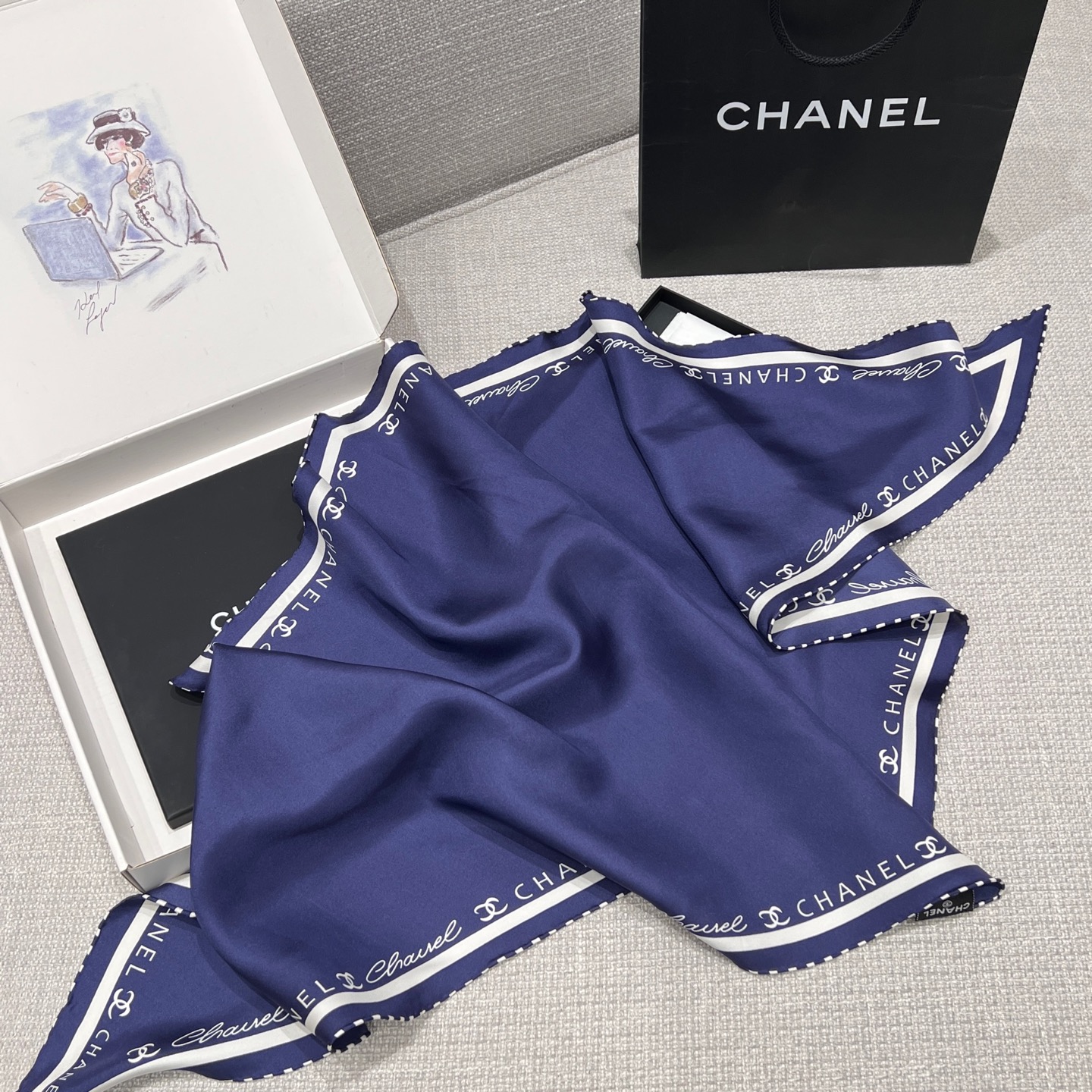 샤넬 CHANEL 스카프 160x65cm