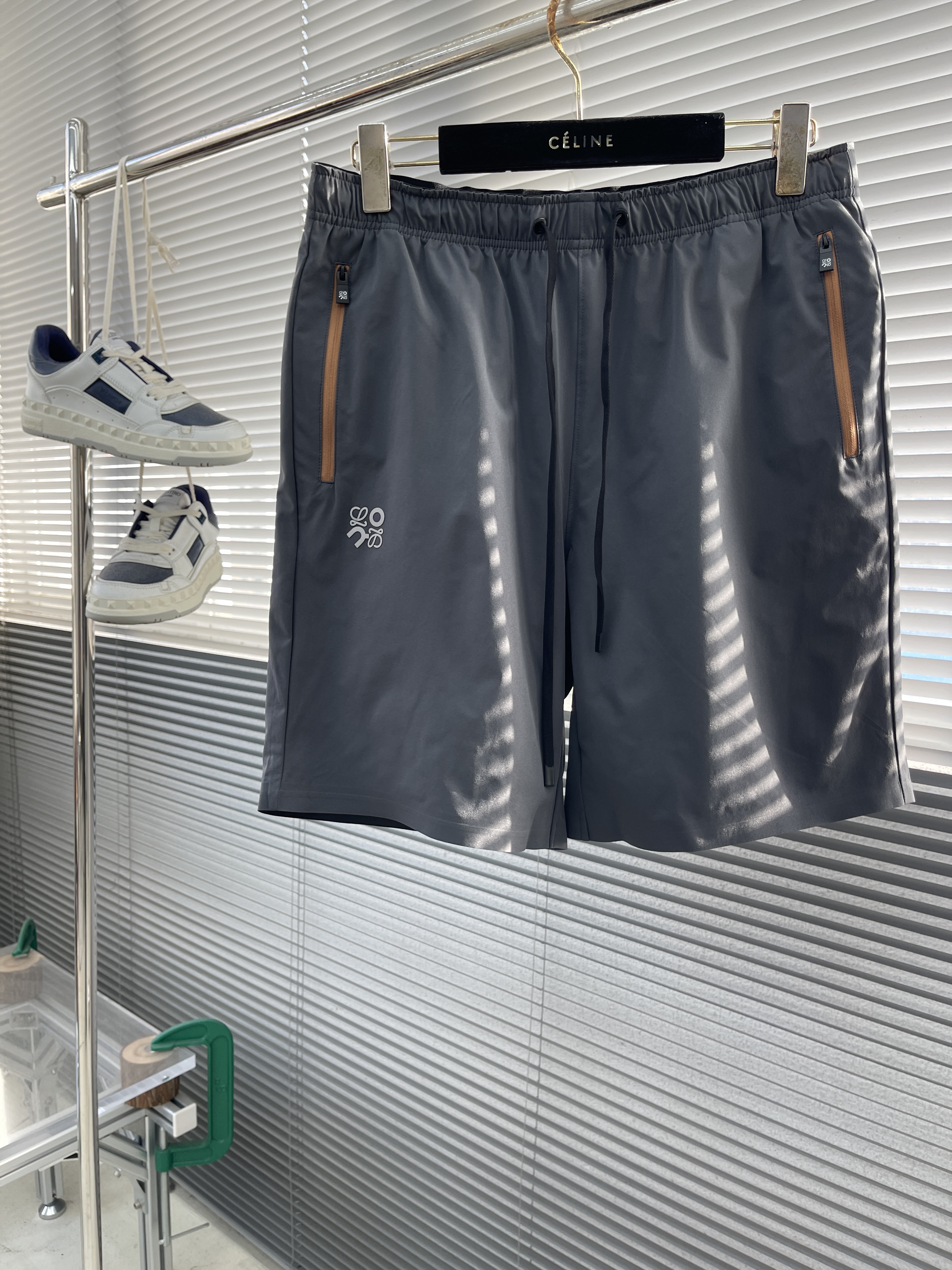 로에베 LOEWE 반바지