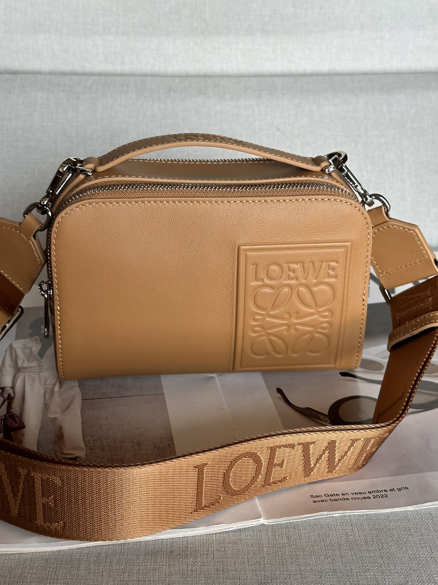 로에베 Loewe C565R41X04 Mini Camera Crossbody Bag in Satin Calfskin