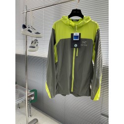 아크테릭스 ARC'TERYX 재킷