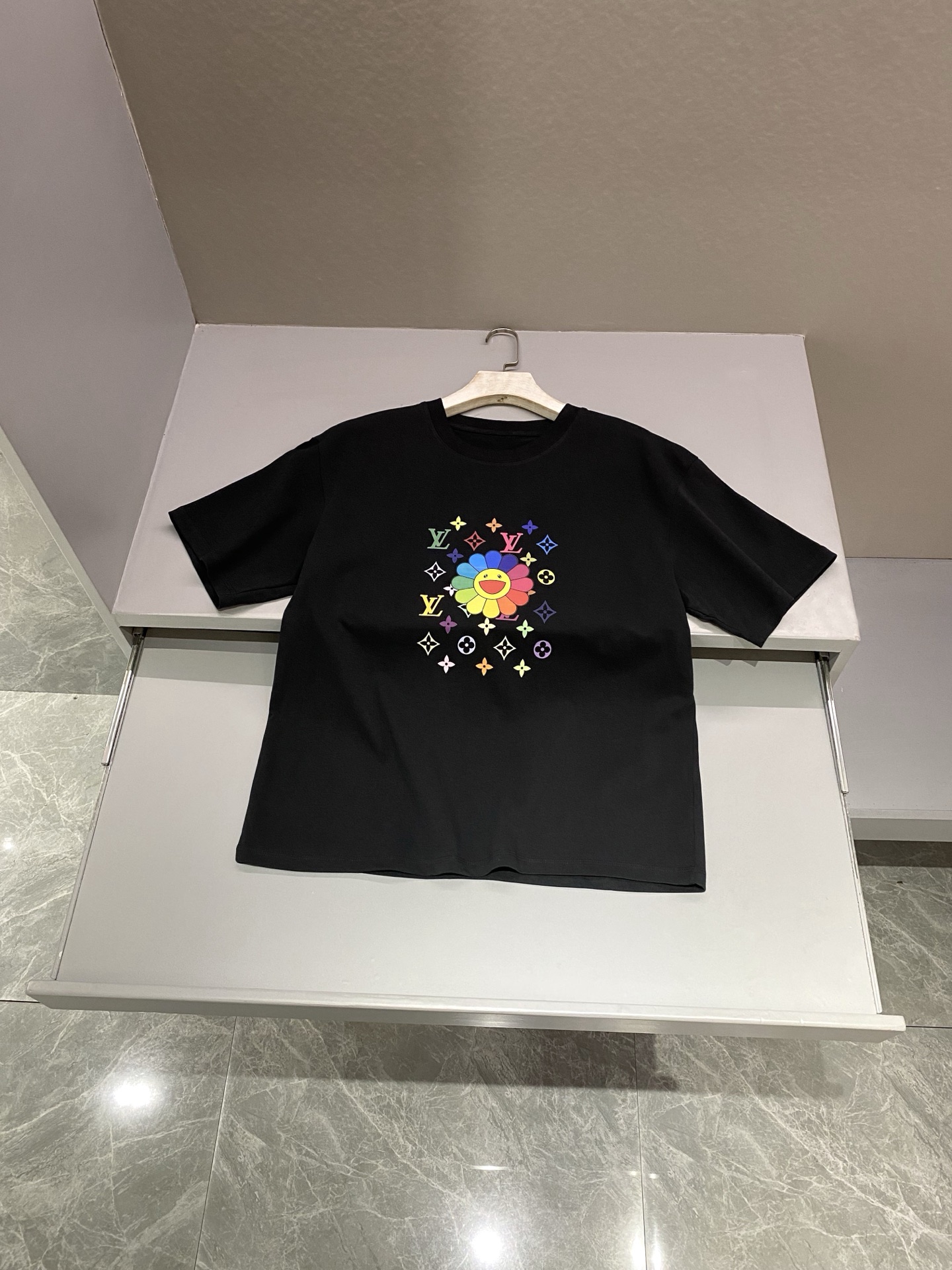 루이비통 Louis Vuitton 반팔 티셔츠