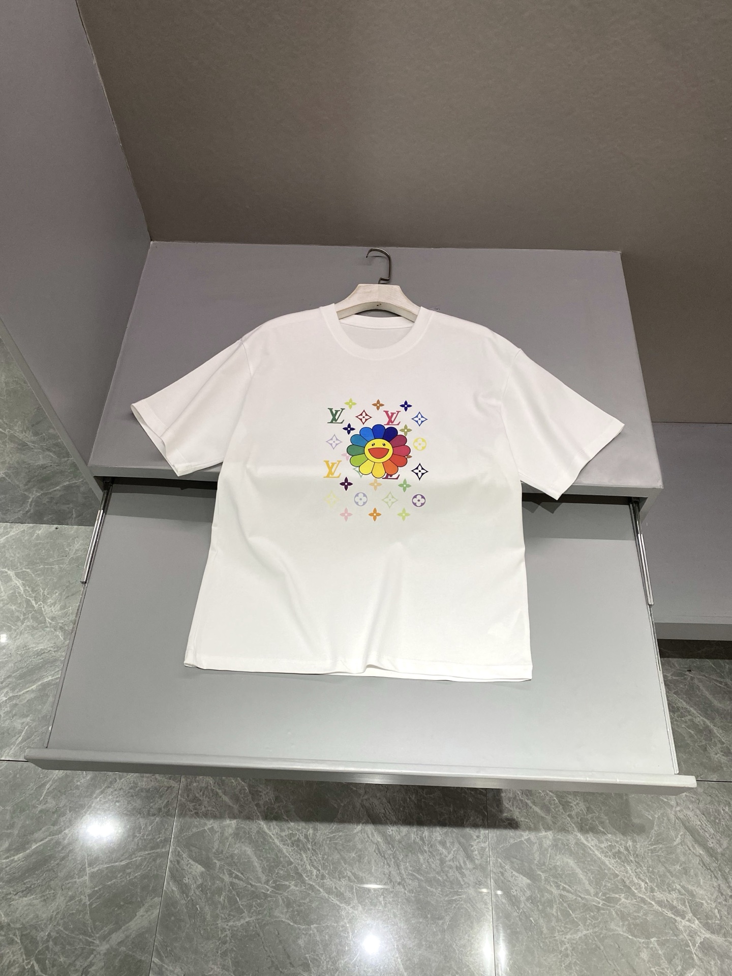 루이비통 Louis Vuitton 반팔 티셔츠