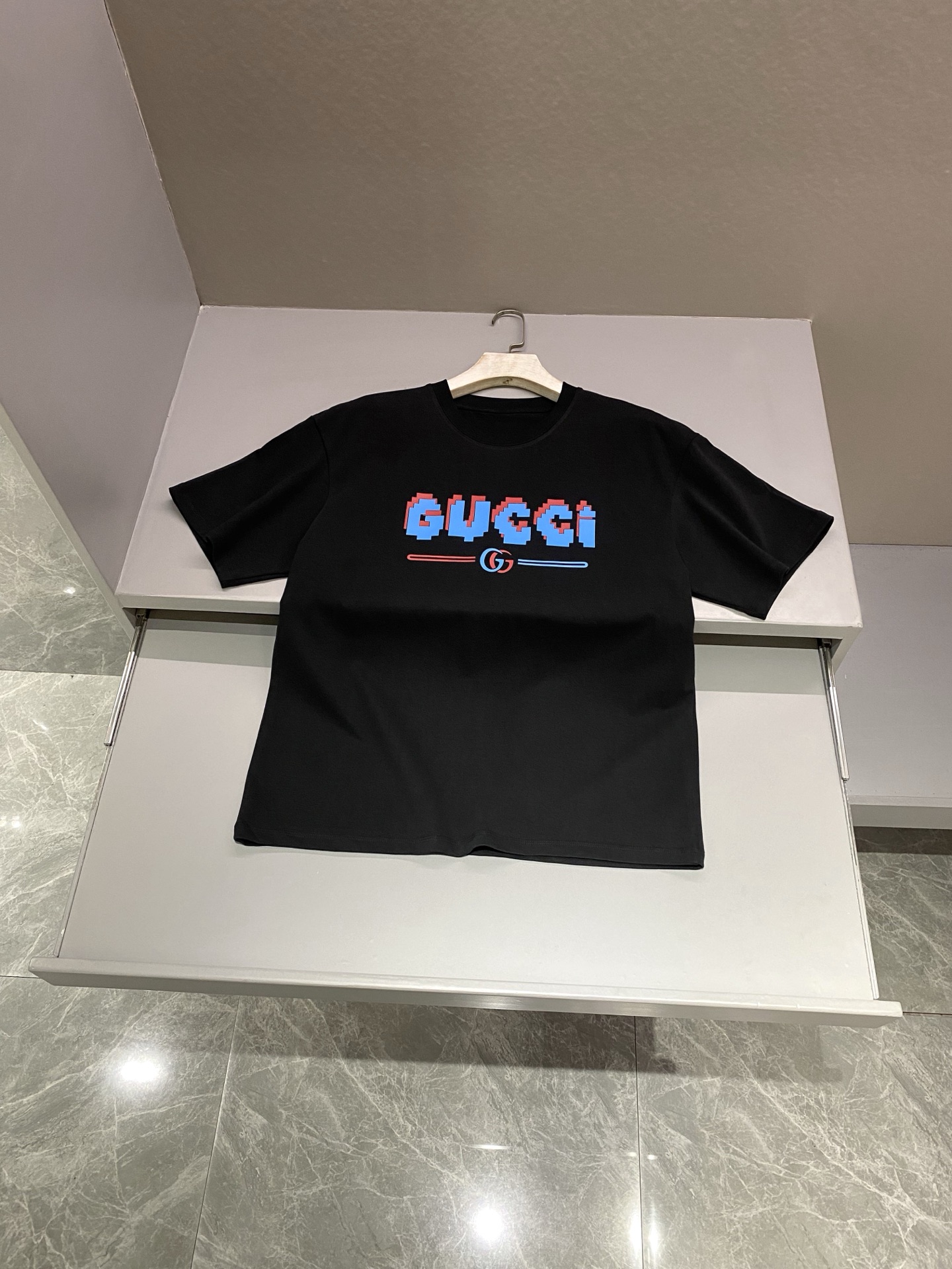 구찌 Gucci 반팔 티셔츠