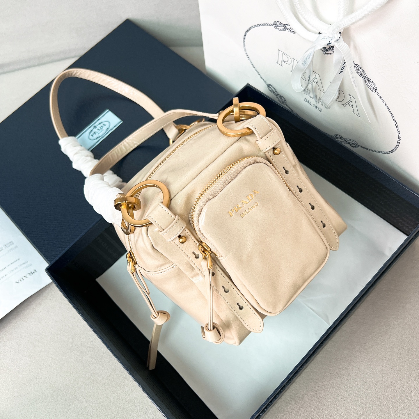 프라다 Prada 1BB137 Dangel 탑 핸들백 14CM