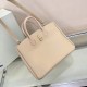 버버리 Burberry 4011 토트 백 30CM