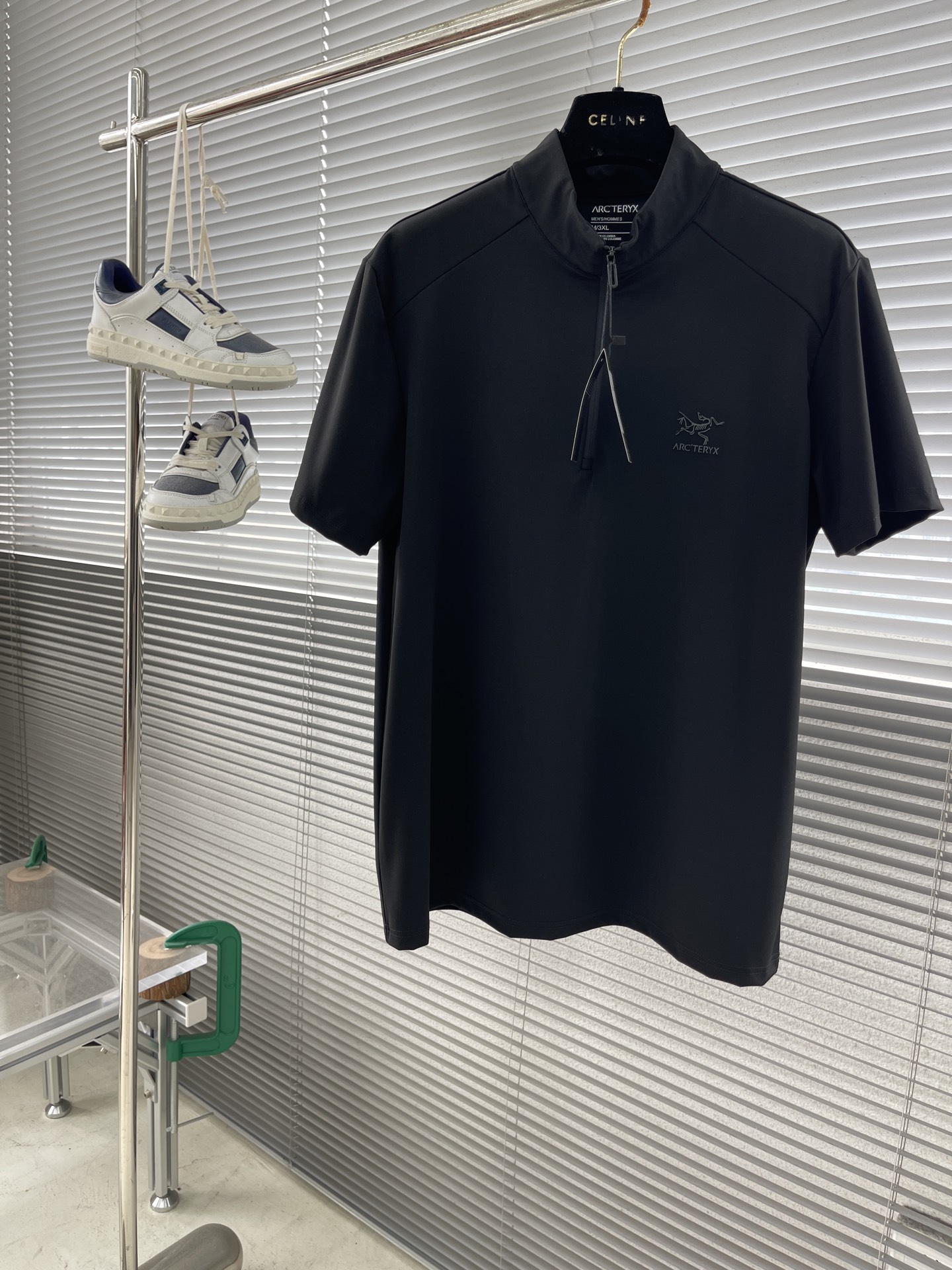 아크테릭스 ARC'TERYX 반팔 티셔츠